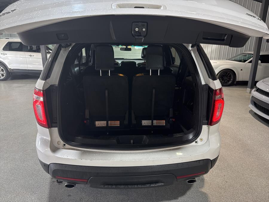 2014 Ford Explorer 4WD 4dr XLT, available for sale in Pittsfield, Maine | Maine Central Motors. Pittsfield, Maine 2014 Ford Explorer 4WD 4dr XLT, available for sale in Pittsfield, Maine | Maine Central Motors. Pittsfield, Maine