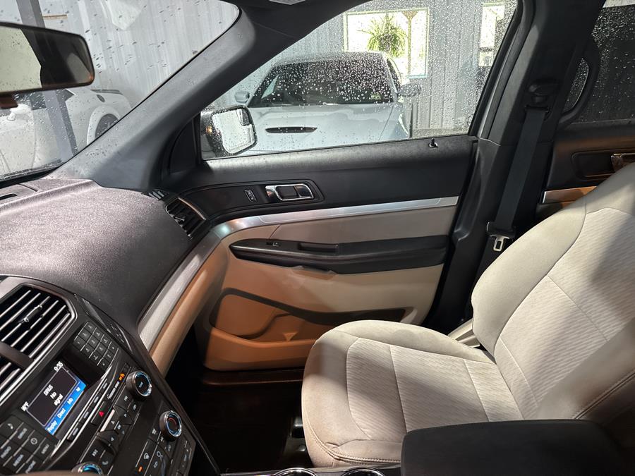 2018 Ford Explorer Base 4WD, available for sale in Pittsfield, Maine | Maine Central Motors. Pittsfield, Maine 2018 Ford Explorer Base 4WD, available for sale in Pittsfield, Maine | Maine Central Motors. Pittsfield, Maine