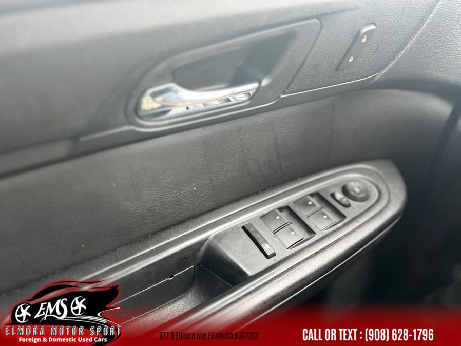 2014 Chevrolet Traverse FWD 4dr LT w/2LT, available for sale in Elizabeth, New Jersey | Elmora Motor Sports. Elizabeth, New Jersey 2014 Chevrolet Traverse FWD 4dr LT w/2LT, available for sale in Elizabeth, New Jersey | Elmora Motor Sports. Elizabeth, New Jersey