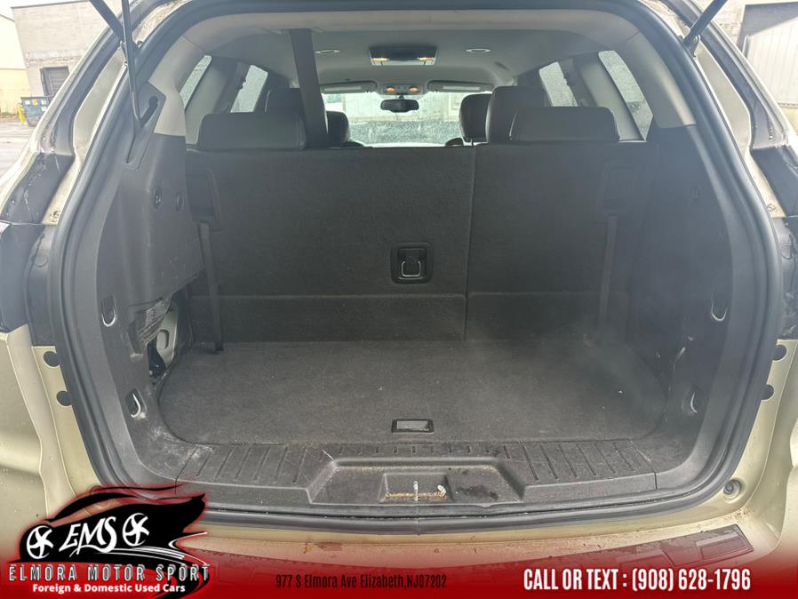2014 Chevrolet Traverse FWD 4dr LT w/2LT, available for sale in Elizabeth, New Jersey | Elmora Motor Sports. Elizabeth, New Jersey 2014 Chevrolet Traverse FWD 4dr LT w/2LT, available for sale in Elizabeth, New Jersey | Elmora Motor Sports. Elizabeth, New Jersey