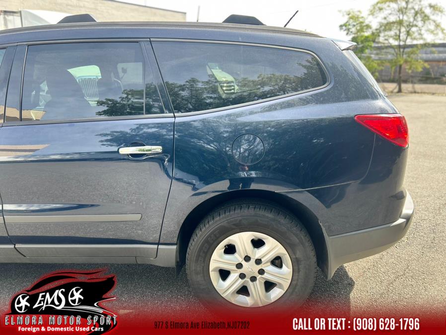 2011 Chevrolet Traverse FWD 4dr LS, available for sale in Elizabeth, New Jersey | Elmora Motor Sports. Elizabeth, New Jersey 2011 Chevrolet Traverse FWD 4dr LS, available for sale in Elizabeth, New Jersey | Elmora Motor Sports. Elizabeth, New Jersey