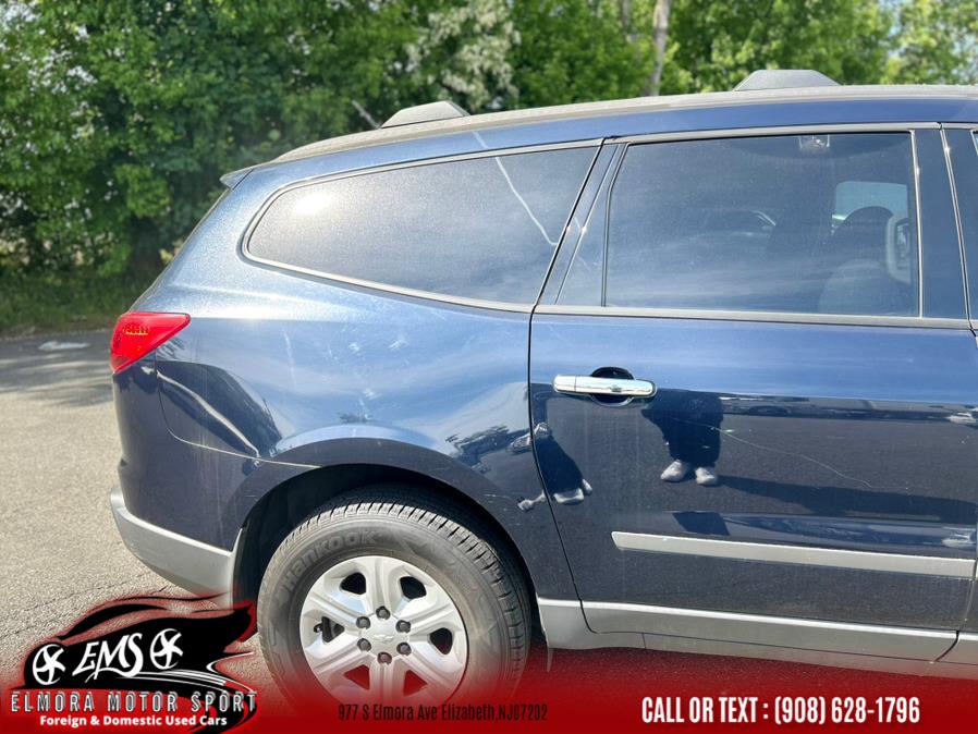 2011 Chevrolet Traverse FWD 4dr LS, available for sale in Elizabeth, New Jersey | Elmora Motor Sports. Elizabeth, New Jersey 2011 Chevrolet Traverse FWD 4dr LS, available for sale in Elizabeth, New Jersey | Elmora Motor Sports. Elizabeth, New Jersey