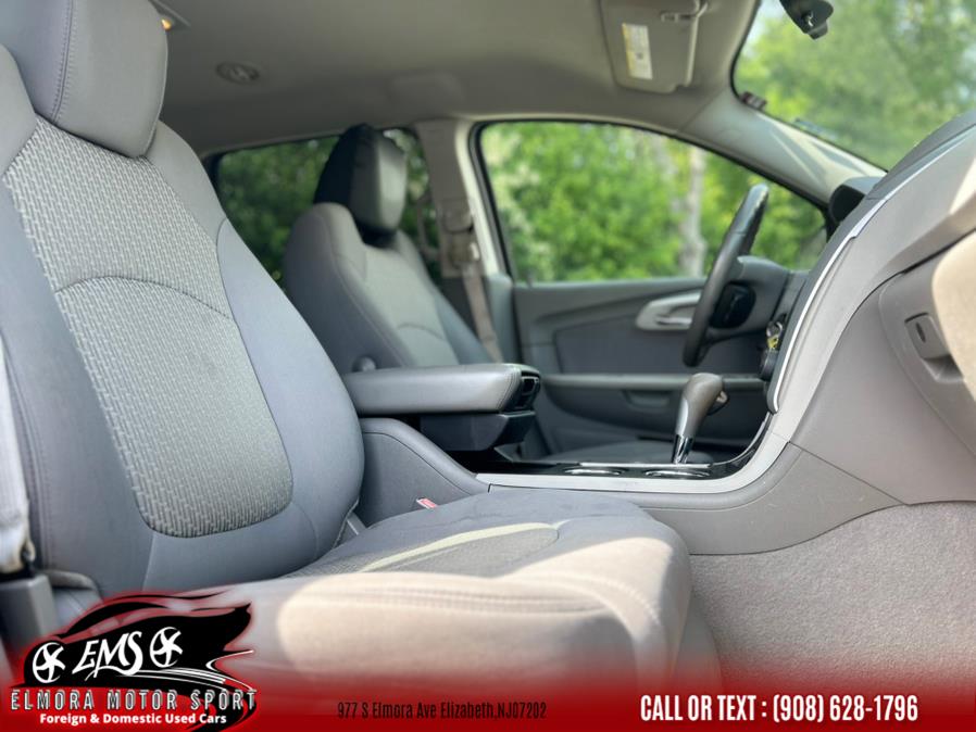 2011 Chevrolet Traverse FWD 4dr LS, available for sale in Elizabeth, New Jersey | Elmora Motor Sports. Elizabeth, New Jersey 2011 Chevrolet Traverse FWD 4dr LS, available for sale in Elizabeth, New Jersey | Elmora Motor Sports. Elizabeth, New Jersey
