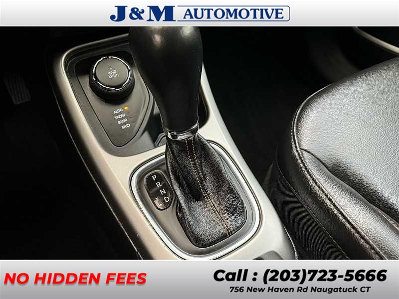 2019 Jeep Compass Latitude, available for sale in Naugatuck, Connecticut | J&M Automotive Sls&Svc LLC. Naugatuck, Connecticut 2019 Jeep Compass Latitude, available for sale in Naugatuck, Connecticut | J&M Automotive Sls&Svc LLC. Naugatuck, Connecticut