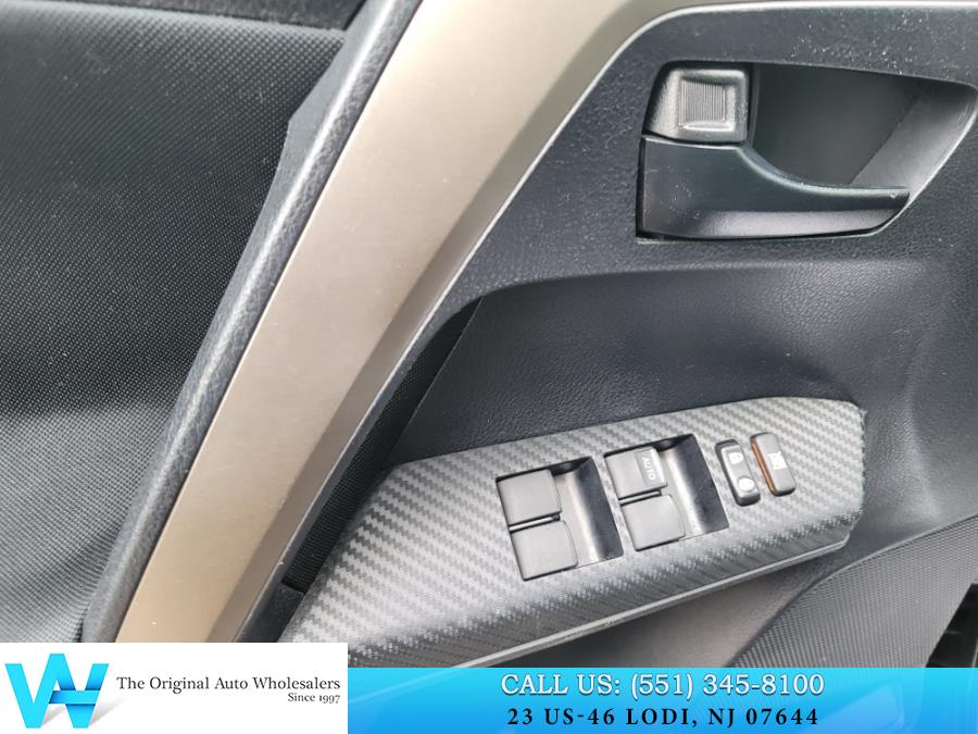 2013 Toyota RAV4 AWD 4dr XLE (Natl), available for sale in Lodi, New Jersey | AW Auto & Truck Wholesalers, Inc. Lodi, New Jersey 2013 Toyota RAV4 AWD 4dr XLE (Natl), available for sale in Lodi, New Jersey | AW Auto & Truck Wholesalers, Inc. Lodi, New Jersey