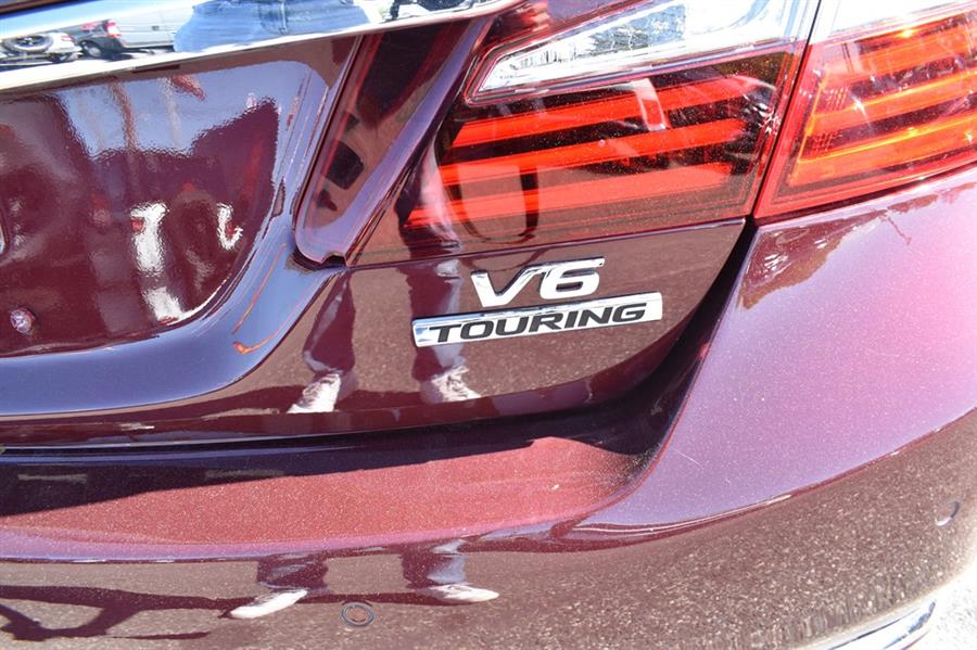2017 Honda Accord TOURING, available for sale in Patchogue, New York | 112 Auto Plaza. Patchogue, New York 2017 Honda Accord TOURING, available for sale in Patchogue, New York | 112 Auto Plaza. Patchogue, New York
