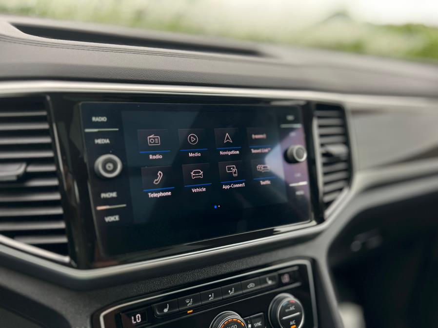 2019 Volkswagen Atlas 3.6L V6 SEL R-Line 4MOTION, available for sale in Paterson, New Jersey | Speedway Motors LLC. Paterson, New Jersey 2019 Volkswagen Atlas 3.6L V6 SEL R-Line 4MOTION, available for sale in Paterson, New Jersey | Speedway Motors LLC. Paterson, New Jersey
