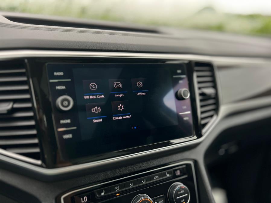 2019 Volkswagen Atlas 3.6L V6 SEL R-Line 4MOTION, available for sale in Paterson, New Jersey | Speedway Motors LLC. Paterson, New Jersey 2019 Volkswagen Atlas 3.6L V6 SEL R-Line 4MOTION, available for sale in Paterson, New Jersey | Speedway Motors LLC. Paterson, New Jersey