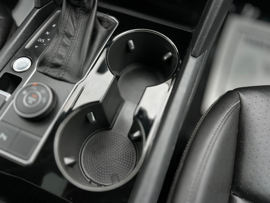 2019 Volkswagen Atlas 3.6L V6 SEL R-Line 4MOTION, available for sale in Paterson, New Jersey | Speedway Motors LLC. Paterson, New Jersey 2019 Volkswagen Atlas 3.6L V6 SEL R-Line 4MOTION, available for sale in Paterson, New Jersey | Speedway Motors LLC. Paterson, New Jersey