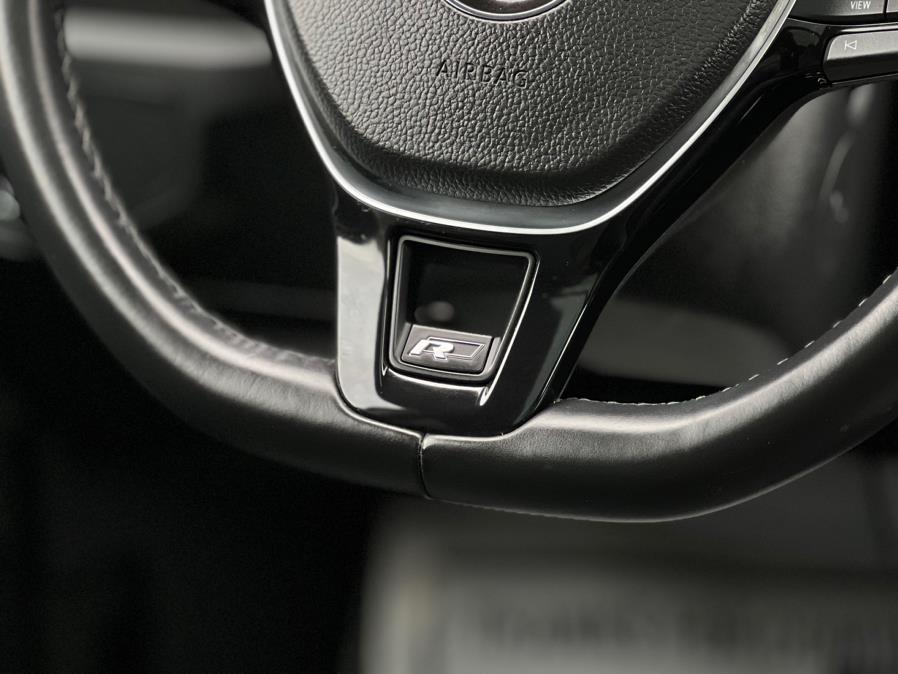 2019 Volkswagen Atlas 3.6L V6 SEL R-Line 4MOTION, available for sale in Paterson, New Jersey | Speedway Motors LLC. Paterson, New Jersey 2019 Volkswagen Atlas 3.6L V6 SEL R-Line 4MOTION, available for sale in Paterson, New Jersey | Speedway Motors LLC. Paterson, New Jersey