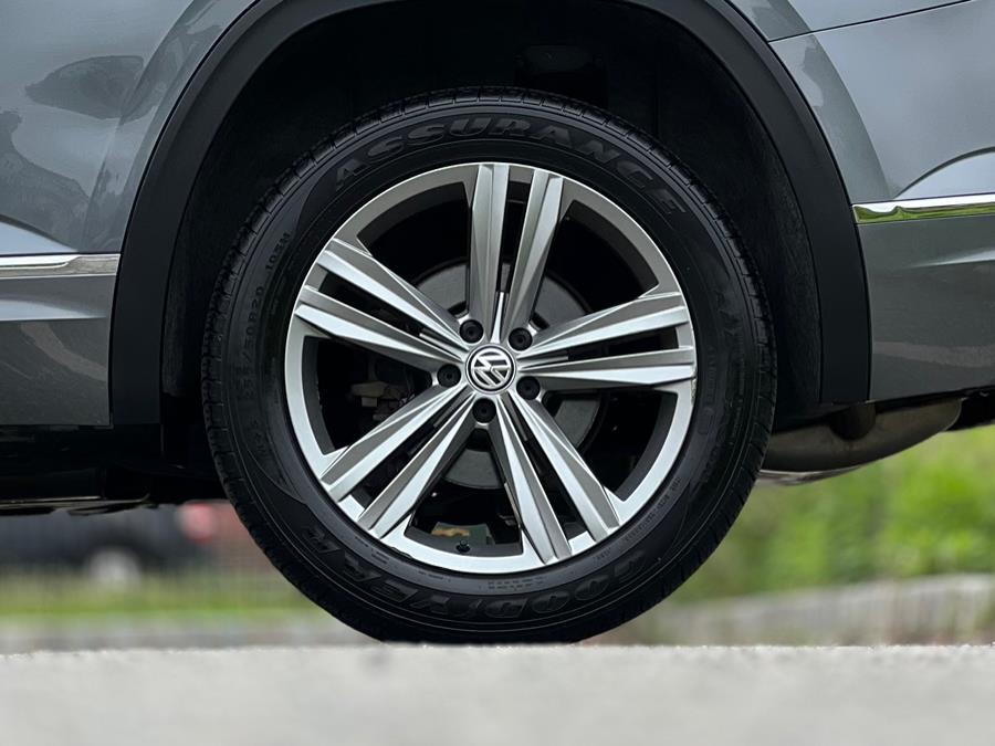 2019 Volkswagen Atlas 3.6L V6 SEL R-Line 4MOTION, available for sale in Paterson, New Jersey | Speedway Motors LLC. Paterson, New Jersey 2019 Volkswagen Atlas 3.6L V6 SEL R-Line 4MOTION, available for sale in Paterson, New Jersey | Speedway Motors LLC. Paterson, New Jersey