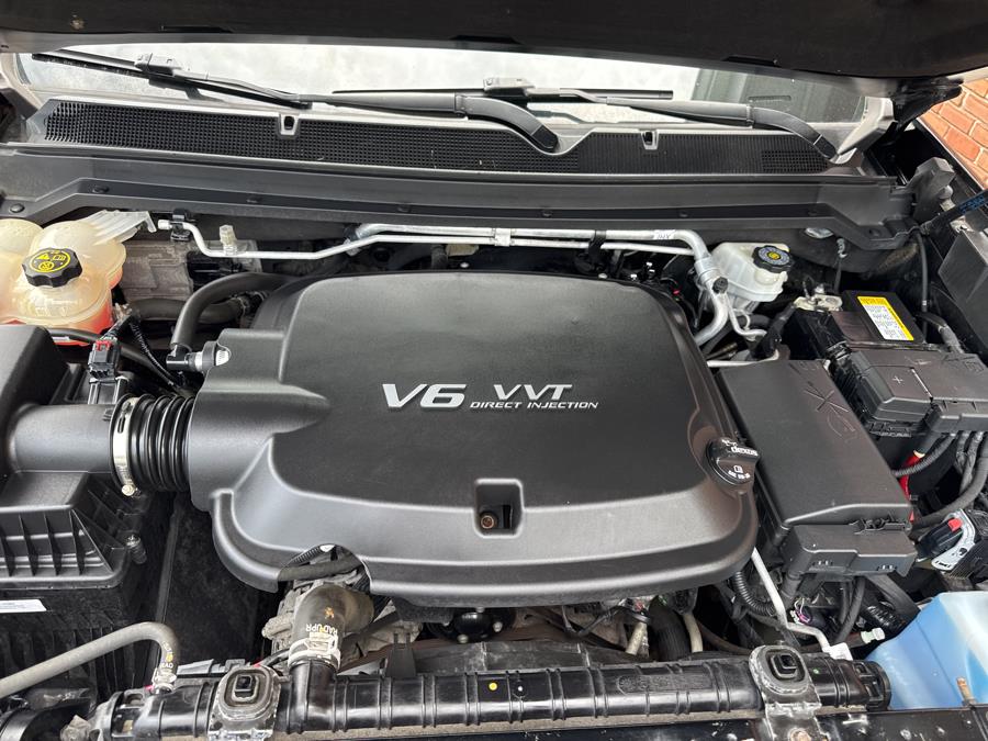 2017 Chevrolet Colorado 4WD Crew Cab Z71, available for sale in Waterbury, Connecticut | National Auto Brokers, Inc.. Waterbury, Connecticut 2017 Chevrolet Colorado 4WD Crew Cab Z71, available for sale in Waterbury, Connecticut | National Auto Brokers, Inc.. Waterbury, Connecticut