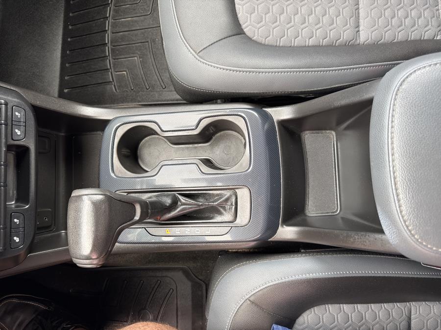 2017 Chevrolet Colorado 4WD Crew Cab Z71, available for sale in Waterbury, Connecticut | National Auto Brokers, Inc.. Waterbury, Connecticut 2017 Chevrolet Colorado 4WD Crew Cab Z71, available for sale in Waterbury, Connecticut | National Auto Brokers, Inc.. Waterbury, Connecticut