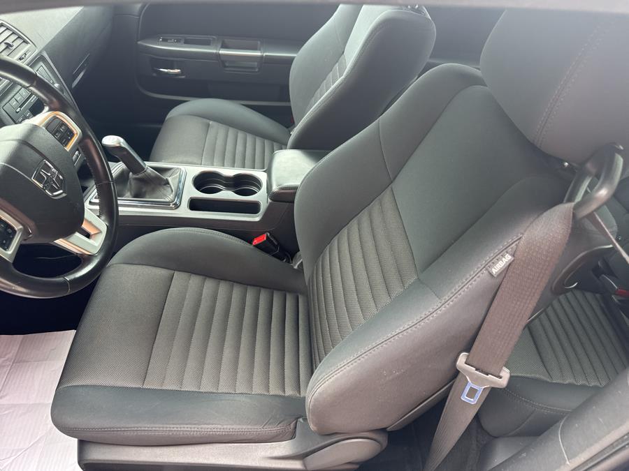 2013 Dodge Challenger 2dr Cpe R/T, available for sale in Waterbury, Connecticut | National Auto Brokers, Inc.. Waterbury, Connecticut 2013 Dodge Challenger 2dr Cpe R/T, available for sale in Waterbury, Connecticut | National Auto Brokers, Inc.. Waterbury, Connecticut