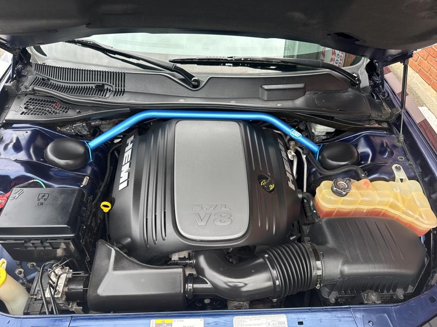 2013 Dodge Challenger 2dr Cpe R/T, available for sale in Waterbury, Connecticut | National Auto Brokers, Inc.. Waterbury, Connecticut 2013 Dodge Challenger 2dr Cpe R/T, available for sale in Waterbury, Connecticut | National Auto Brokers, Inc.. Waterbury, Connecticut