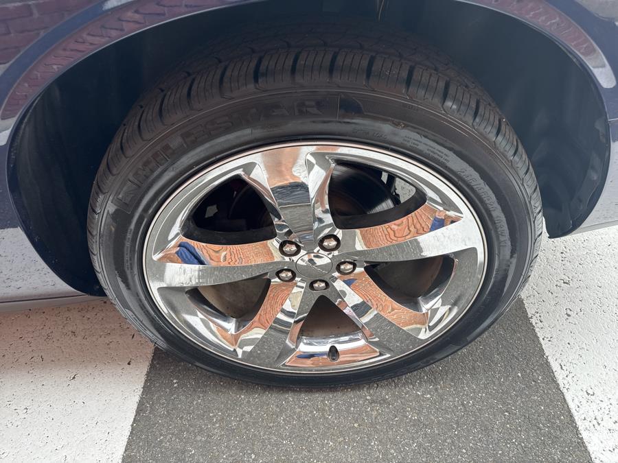 2013 Dodge Challenger 2dr Cpe R/T, available for sale in Waterbury, Connecticut | National Auto Brokers, Inc.. Waterbury, Connecticut 2013 Dodge Challenger 2dr Cpe R/T, available for sale in Waterbury, Connecticut | National Auto Brokers, Inc.. Waterbury, Connecticut