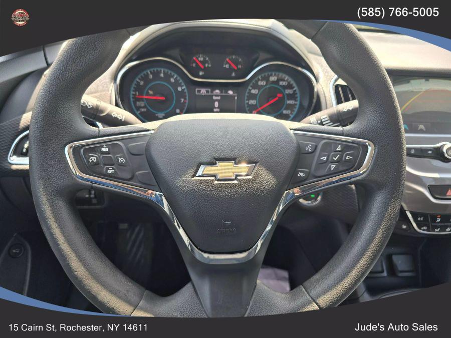 2016 Chevrolet Cruze LT Sedan 4D, available for sale in Wolcott, New York | Auto Hunter CNY. Wolcott, New York 2016 Chevrolet Cruze LT Sedan 4D, available for sale in Wolcott, New York | Auto Hunter CNY. Wolcott, New York