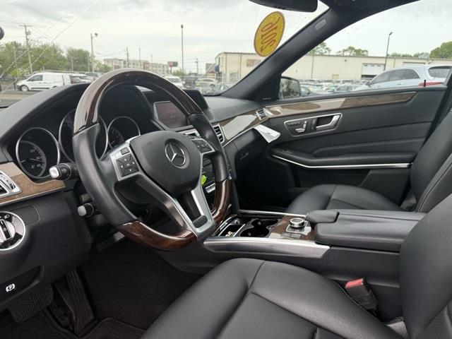 2016 Mercedes-benz E-class E 350, available for sale in Stratford, Connecticut | Wiz Leasing Inc. Stratford, Connecticut 2016 Mercedes-benz E-class E 350, available for sale in Stratford, Connecticut | Wiz Leasing Inc. Stratford, Connecticut