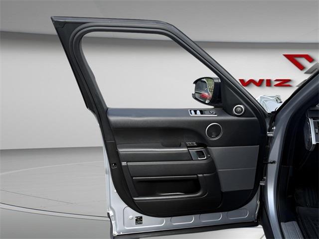 2020 Land Rover Range Rover Sport HSE, available for sale in Stratford, Connecticut | Wiz Leasing Inc. Stratford, Connecticut 2020 Land Rover Range Rover Sport HSE, available for sale in Stratford, Connecticut | Wiz Leasing Inc. Stratford, Connecticut