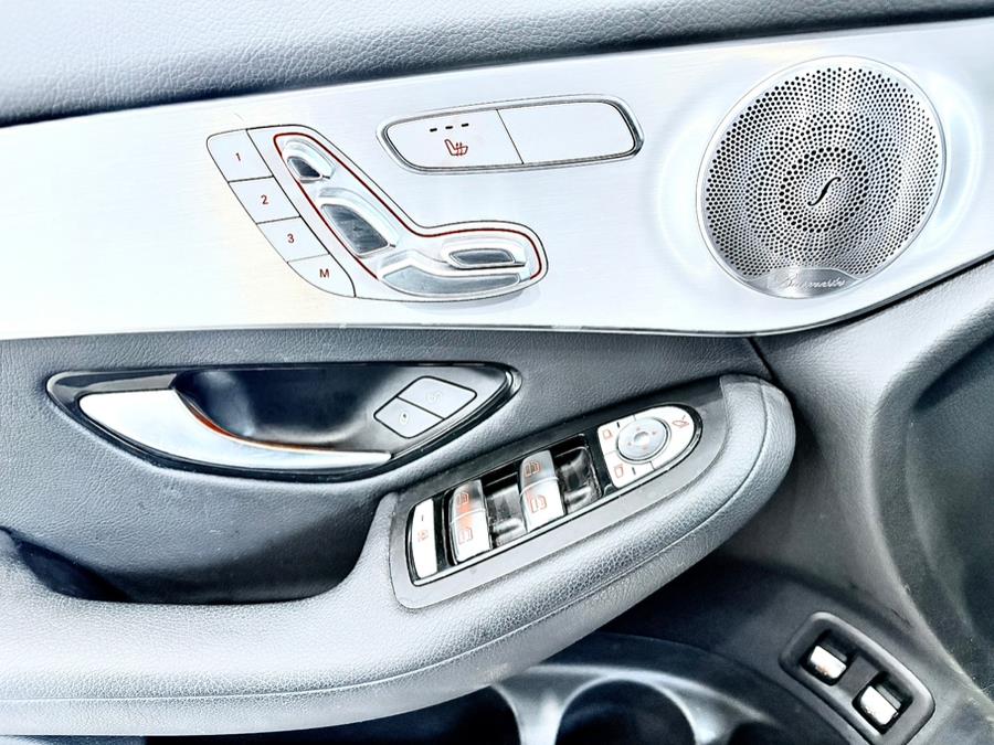 2019 Mercedes-Benz GLC GLC 350e 4MATIC SUV, available for sale in Franklin Square, New York | Luxury Motor Club. Franklin Square, New York 2019 Mercedes-Benz GLC GLC 350e 4MATIC SUV, available for sale in Franklin Square, New York | Luxury Motor Club. Franklin Square, New York