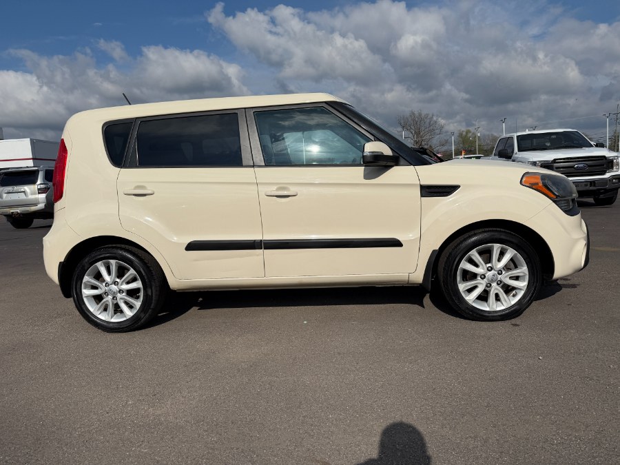 2013 Kia Soul 5dr Wgn Auto +, available for sale in Ortonville, Michigan | Marsh Auto Sales LLC. Ortonville, Michigan 2013 Kia Soul 5dr Wgn Auto +, available for sale in Ortonville, Michigan | Marsh Auto Sales LLC. Ortonville, Michigan