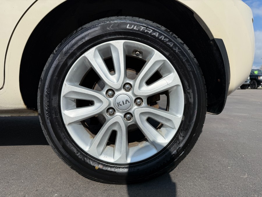2013 Kia Soul 5dr Wgn Auto +, available for sale in Ortonville, Michigan | Marsh Auto Sales LLC. Ortonville, Michigan 2013 Kia Soul 5dr Wgn Auto +, available for sale in Ortonville, Michigan | Marsh Auto Sales LLC. Ortonville, Michigan