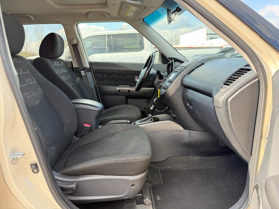 2013 Kia Soul 5dr Wgn Auto +, available for sale in Ortonville, Michigan | Marsh Auto Sales LLC. Ortonville, Michigan 2013 Kia Soul 5dr Wgn Auto +, available for sale in Ortonville, Michigan | Marsh Auto Sales LLC. Ortonville, Michigan