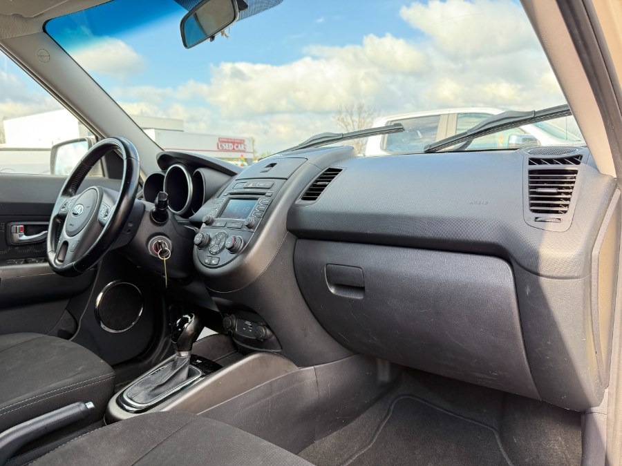 2013 Kia Soul 5dr Wgn Auto +, available for sale in Ortonville, Michigan | Marsh Auto Sales LLC. Ortonville, Michigan 2013 Kia Soul 5dr Wgn Auto +, available for sale in Ortonville, Michigan | Marsh Auto Sales LLC. Ortonville, Michigan