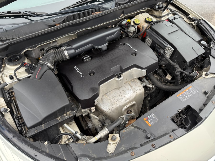 2015 Chevrolet Malibu 4dr Sdn LT w/1LT, available for sale in Ortonville, Michigan | Marsh Auto Sales LLC. Ortonville, Michigan 2015 Chevrolet Malibu 4dr Sdn LT w/1LT, available for sale in Ortonville, Michigan | Marsh Auto Sales LLC. Ortonville, Michigan