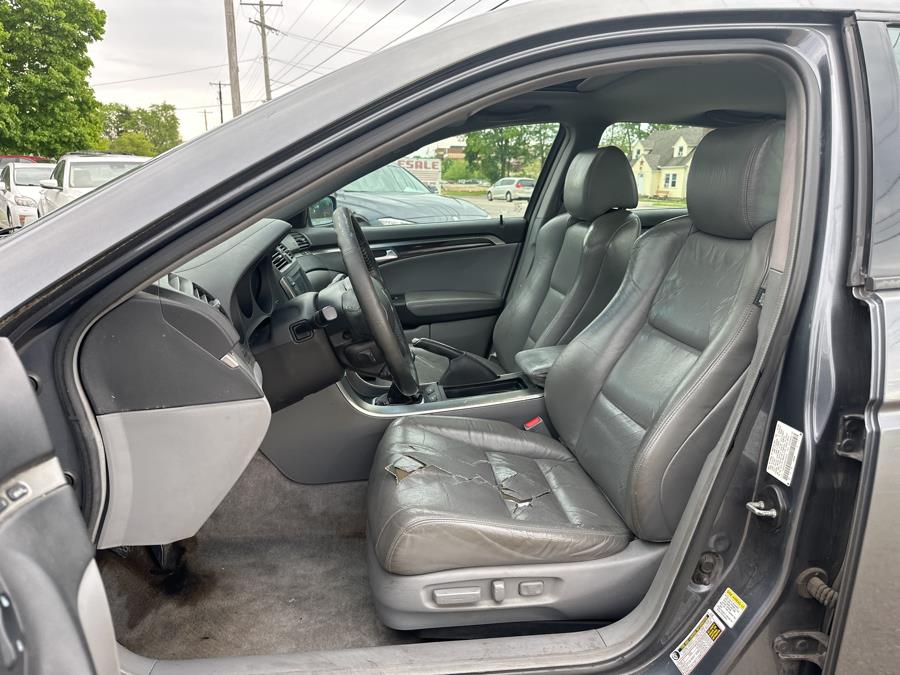 2006 Acura TL 4dr Sdn MT, available for sale in Beavercreek, Ohio | Wholesale Direct Motors. Beavercreek, Ohio 2006 Acura TL 4dr Sdn MT, available for sale in Beavercreek, Ohio | Wholesale Direct Motors. Beavercreek, Ohio