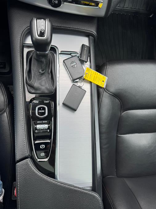 2017 Volvo XC90 T6 AWD 7-Passenger Momentum, available for sale in Berlin, Connecticut | Tru Auto Mall. Berlin, Connecticut 2017 Volvo XC90 T6 AWD 7-Passenger Momentum, available for sale in Berlin, Connecticut | Tru Auto Mall. Berlin, Connecticut