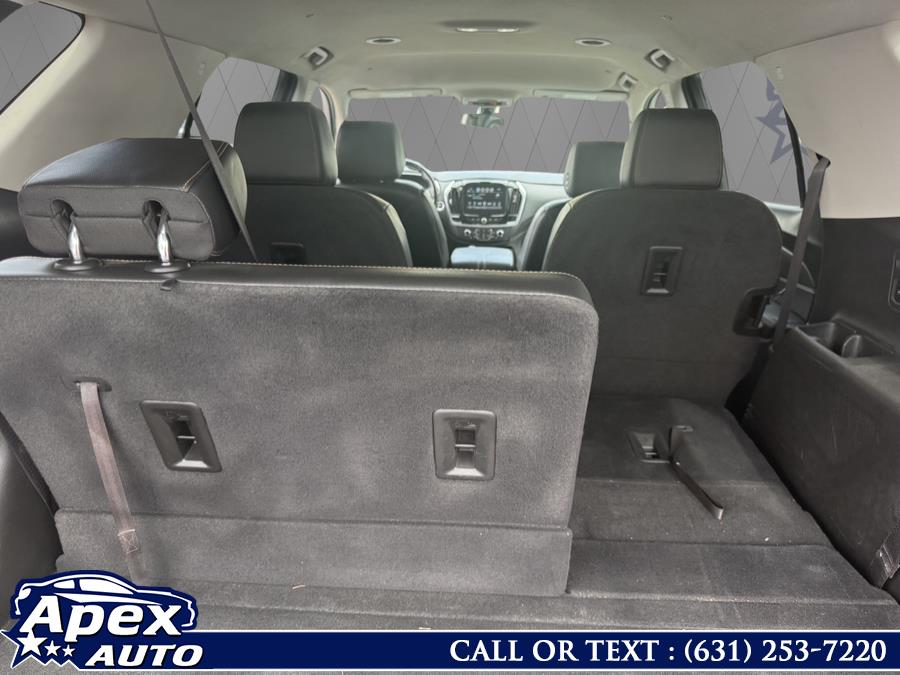 2019 Chevrolet Traverse AWD 4dr LT Leather w/3LT, available for sale in Selden, New York | Apex Auto. Selden, New York 2019 Chevrolet Traverse AWD 4dr LT Leather w/3LT, available for sale in Selden, New York | Apex Auto. Selden, New York