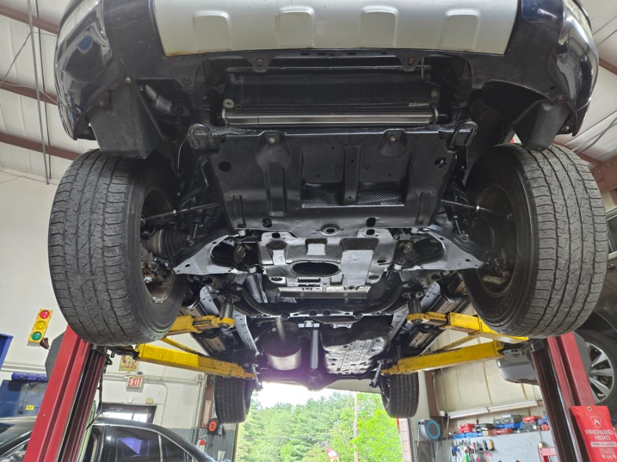 2004 Toyota 4Runner 4dr SR5 Sport V6 Auto 4WD, available for sale in Bristol, Connecticut | Dealmax Motors LLC. Bristol, Connecticut 2004 Toyota 4Runner 4dr SR5 Sport V6 Auto 4WD, available for sale in Bristol, Connecticut | Dealmax Motors LLC. Bristol, Connecticut