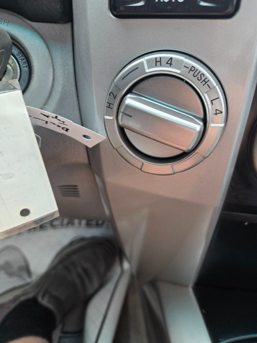 2004 Toyota 4Runner 4dr SR5 Sport V6 Auto 4WD, available for sale in Bristol, Connecticut | Dealmax Motors LLC. Bristol, Connecticut 2004 Toyota 4Runner 4dr SR5 Sport V6 Auto 4WD, available for sale in Bristol, Connecticut | Dealmax Motors LLC. Bristol, Connecticut