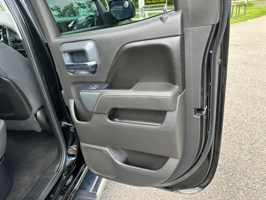 2015 Chevrolet Silverado 1500 4WD Double Cab 143.5" LT w/1LT, available for sale in South Windsor, Connecticut | Mike And Tony Auto Sales, Inc. South Windsor, Connecticut 2015 Chevrolet Silverado 1500 4WD Double Cab 143.5" LT w/1LT, available for sale in South Windsor, Connecticut | Mike And Tony Auto Sales, Inc. South Windsor, Connecticut