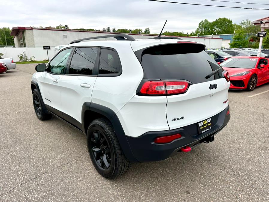 2015 Jeep Cherokee 4WD 4dr Trailhawk, available for sale in South Windsor, Connecticut | Mike And Tony Auto Sales, Inc. South Windsor, Connecticut 2015 Jeep Cherokee 4WD 4dr Trailhawk, available for sale in South Windsor, Connecticut | Mike And Tony Auto Sales, Inc. South Windsor, Connecticut
