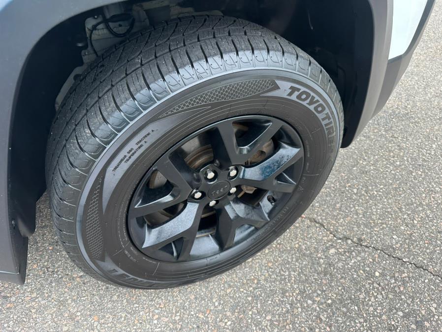 2015 Jeep Cherokee 4WD 4dr Trailhawk, available for sale in South Windsor, Connecticut | Mike And Tony Auto Sales, Inc. South Windsor, Connecticut 2015 Jeep Cherokee 4WD 4dr Trailhawk, available for sale in South Windsor, Connecticut | Mike And Tony Auto Sales, Inc. South Windsor, Connecticut