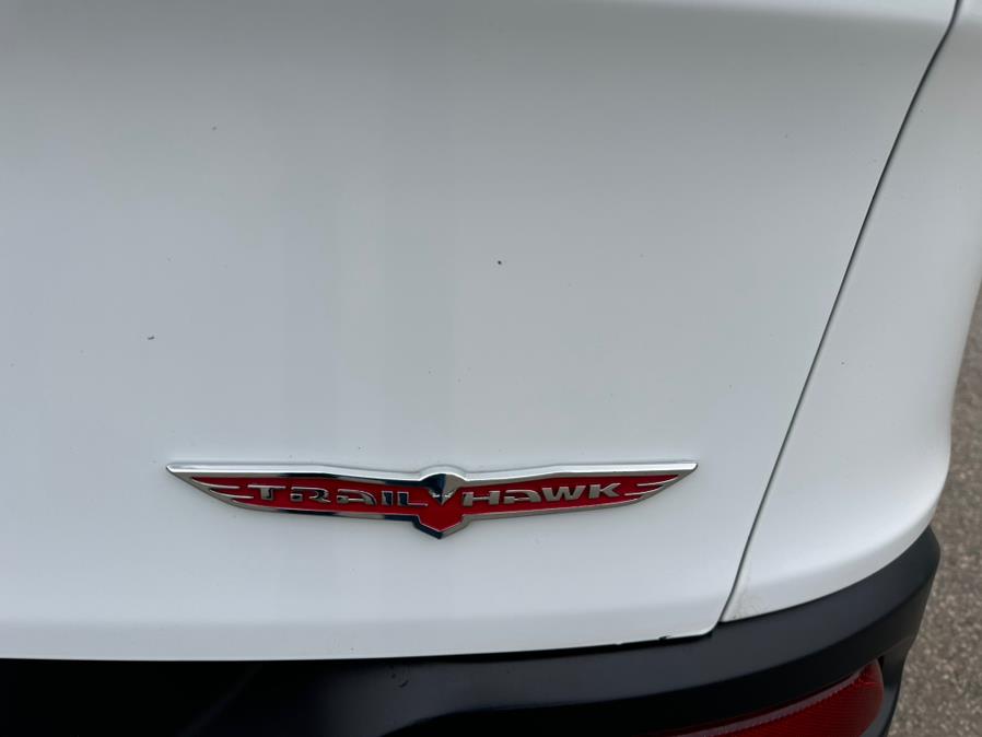 2015 Jeep Cherokee 4WD 4dr Trailhawk, available for sale in South Windsor, Connecticut | Mike And Tony Auto Sales, Inc. South Windsor, Connecticut 2015 Jeep Cherokee 4WD 4dr Trailhawk, available for sale in South Windsor, Connecticut | Mike And Tony Auto Sales, Inc. South Windsor, Connecticut