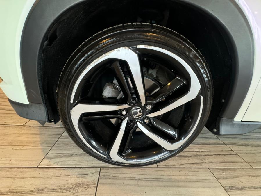 2016 Honda HR-V AWD 4dr CVT EX, available for sale in West Hartford, Connecticut | AutoMax. West Hartford, Connecticut 2016 Honda HR-V AWD 4dr CVT EX, available for sale in West Hartford, Connecticut | AutoMax. West Hartford, Connecticut