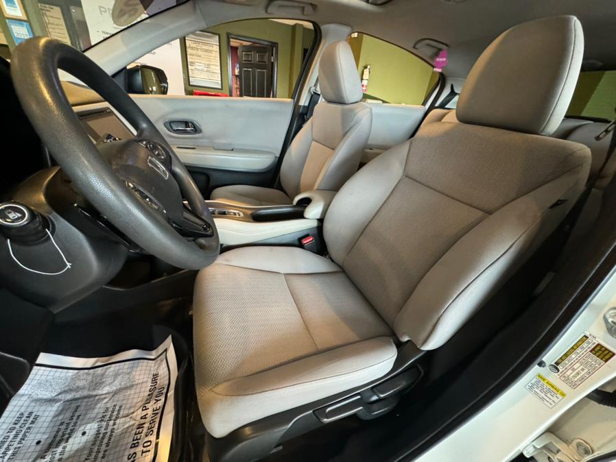 2016 Honda HR-V AWD 4dr CVT EX, available for sale in West Hartford, Connecticut | AutoMax. West Hartford, Connecticut 2016 Honda HR-V AWD 4dr CVT EX, available for sale in West Hartford, Connecticut | AutoMax. West Hartford, Connecticut