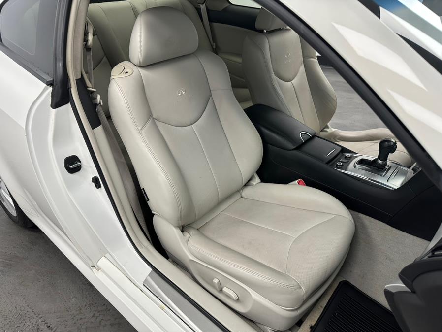 2014 INFINITI Q60 Coupe 2dr Auto AWD, available for sale in Elizabeth, New Jersey | M Auto Group. Elizabeth, New Jersey 2014 INFINITI Q60 Coupe 2dr Auto AWD, available for sale in Elizabeth, New Jersey | M Auto Group. Elizabeth, New Jersey
