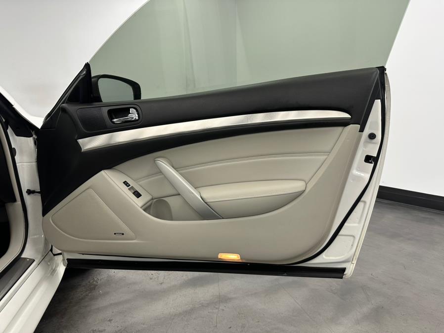 2014 INFINITI Q60 Coupe 2dr Auto AWD, available for sale in Elizabeth, New Jersey | M Auto Group. Elizabeth, New Jersey 2014 INFINITI Q60 Coupe 2dr Auto AWD, available for sale in Elizabeth, New Jersey | M Auto Group. Elizabeth, New Jersey