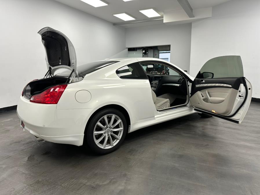 2014 INFINITI Q60 Coupe 2dr Auto AWD, available for sale in Elizabeth, New Jersey | M Auto Group. Elizabeth, New Jersey 2014 INFINITI Q60 Coupe 2dr Auto AWD, available for sale in Elizabeth, New Jersey | M Auto Group. Elizabeth, New Jersey