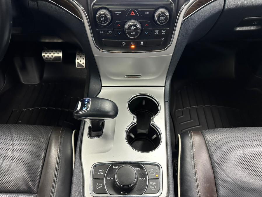 2014 Jeep Grand Cherokee 4WD 4dr Overland, available for sale in Elizabeth, New Jersey | M Auto Group. Elizabeth, New Jersey 2014 Jeep Grand Cherokee 4WD 4dr Overland, available for sale in Elizabeth, New Jersey | M Auto Group. Elizabeth, New Jersey