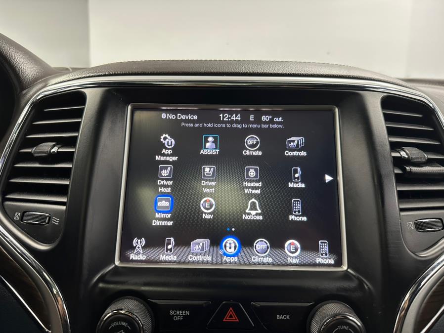 2014 Jeep Grand Cherokee 4WD 4dr Overland, available for sale in Elizabeth, New Jersey | M Auto Group. Elizabeth, New Jersey 2014 Jeep Grand Cherokee 4WD 4dr Overland, available for sale in Elizabeth, New Jersey | M Auto Group. Elizabeth, New Jersey
