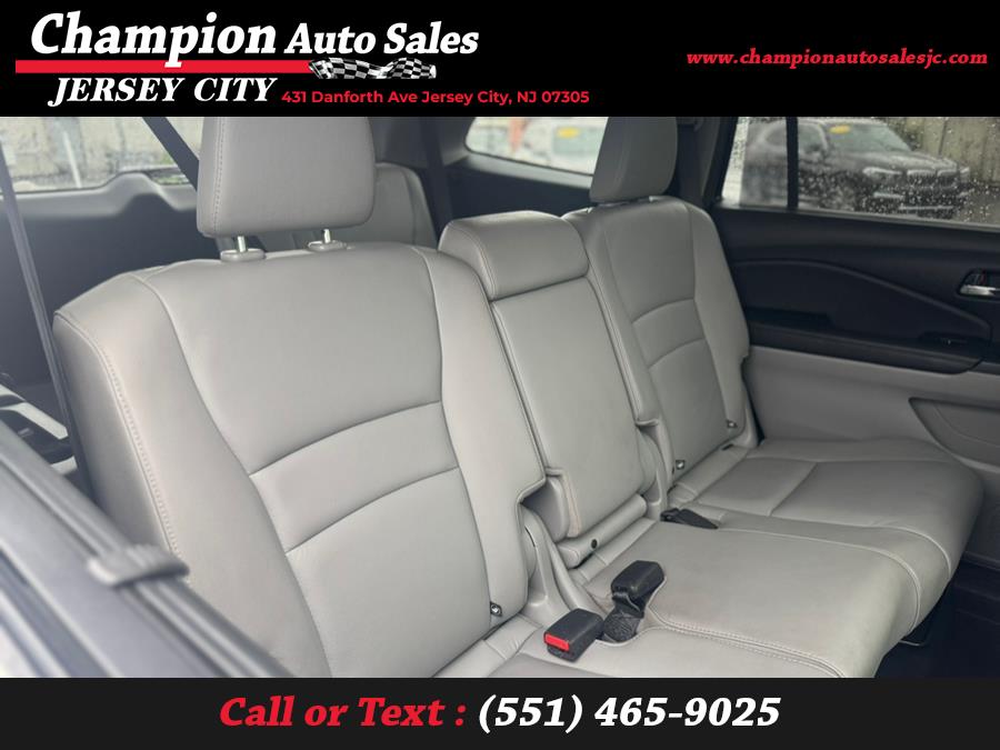 2022 Honda Pilot EX-L AWD, available for sale in Jersey City, New Jersey | Champion Auto Sales. Jersey City, New Jersey 2022 Honda Pilot EX-L AWD, available for sale in Jersey City, New Jersey | Champion Auto Sales. Jersey City, New Jersey