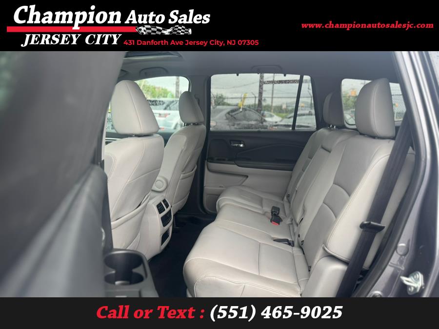 2022 Honda Pilot EX-L AWD, available for sale in Jersey City, New Jersey | Champion Auto Sales. Jersey City, New Jersey 2022 Honda Pilot EX-L AWD, available for sale in Jersey City, New Jersey | Champion Auto Sales. Jersey City, New Jersey