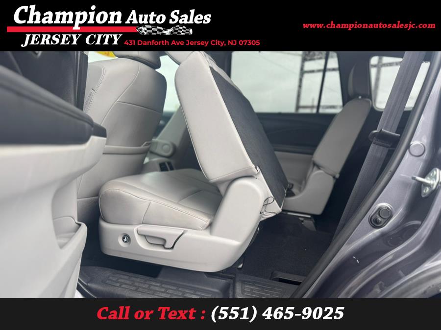 2022 Honda Pilot EX-L AWD, available for sale in Jersey City, New Jersey | Champion Auto Sales. Jersey City, New Jersey 2022 Honda Pilot EX-L AWD, available for sale in Jersey City, New Jersey | Champion Auto Sales. Jersey City, New Jersey
