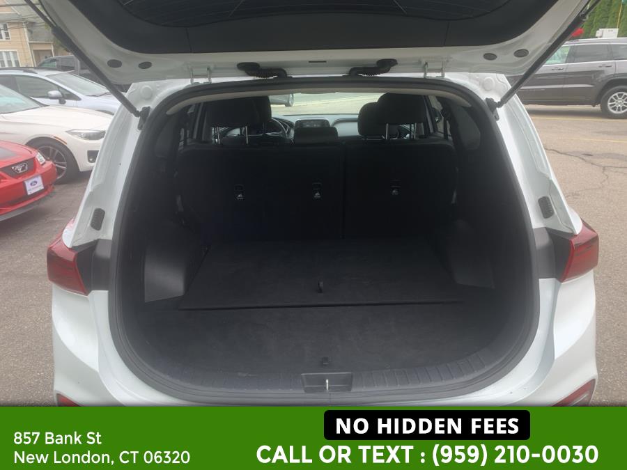 2020 Hyundai Santa Fe SEL 2.4L Auto AWD, available for sale in New London, Connecticut | McAvoy Inc dba Town Hill Auto. New London, Connecticut 2020 Hyundai Santa Fe SEL 2.4L Auto AWD, available for sale in New London, Connecticut | McAvoy Inc dba Town Hill Auto. New London, Connecticut