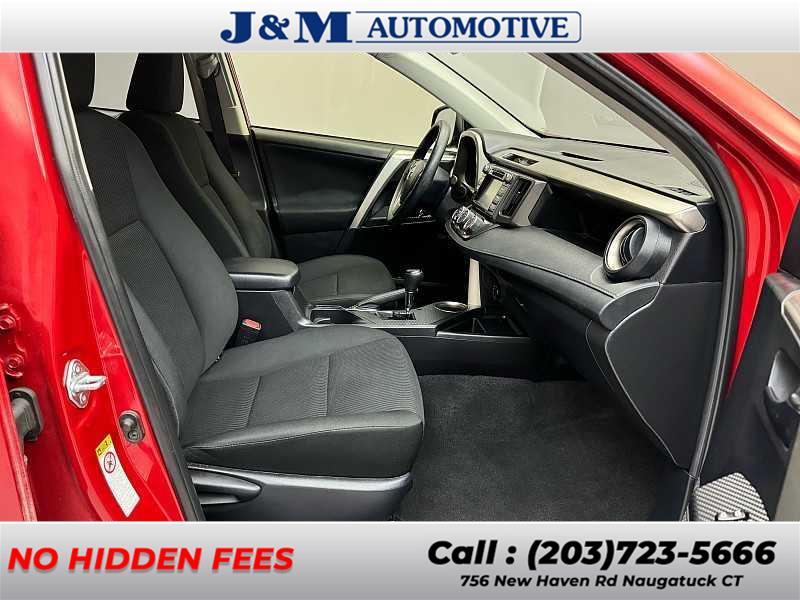 2015 Toyota Rav4 LE, available for sale in Naugatuck, Connecticut | J&M Automotive Sls&Svc LLC. Naugatuck, Connecticut 2015 Toyota Rav4 LE, available for sale in Naugatuck, Connecticut | J&M Automotive Sls&Svc LLC. Naugatuck, Connecticut